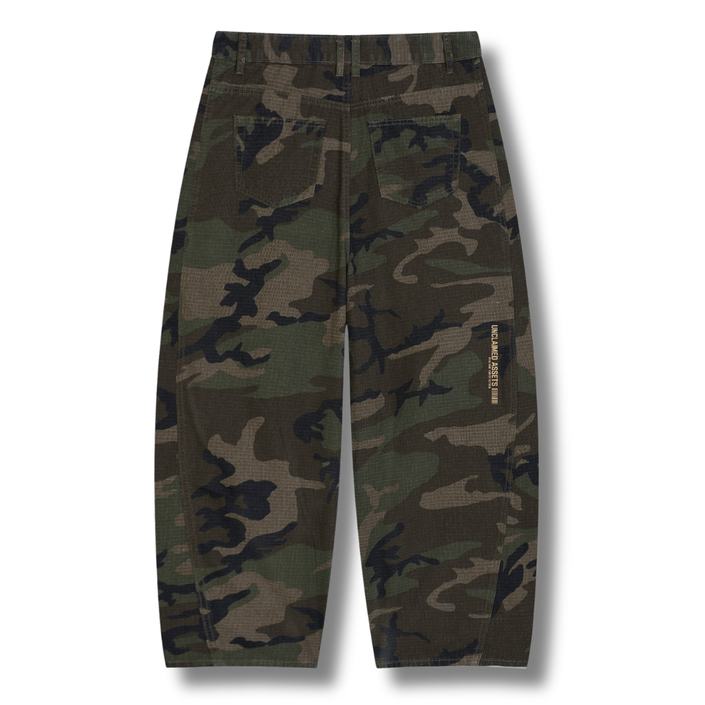 CONFISCATED CAMO BARREL PANTS